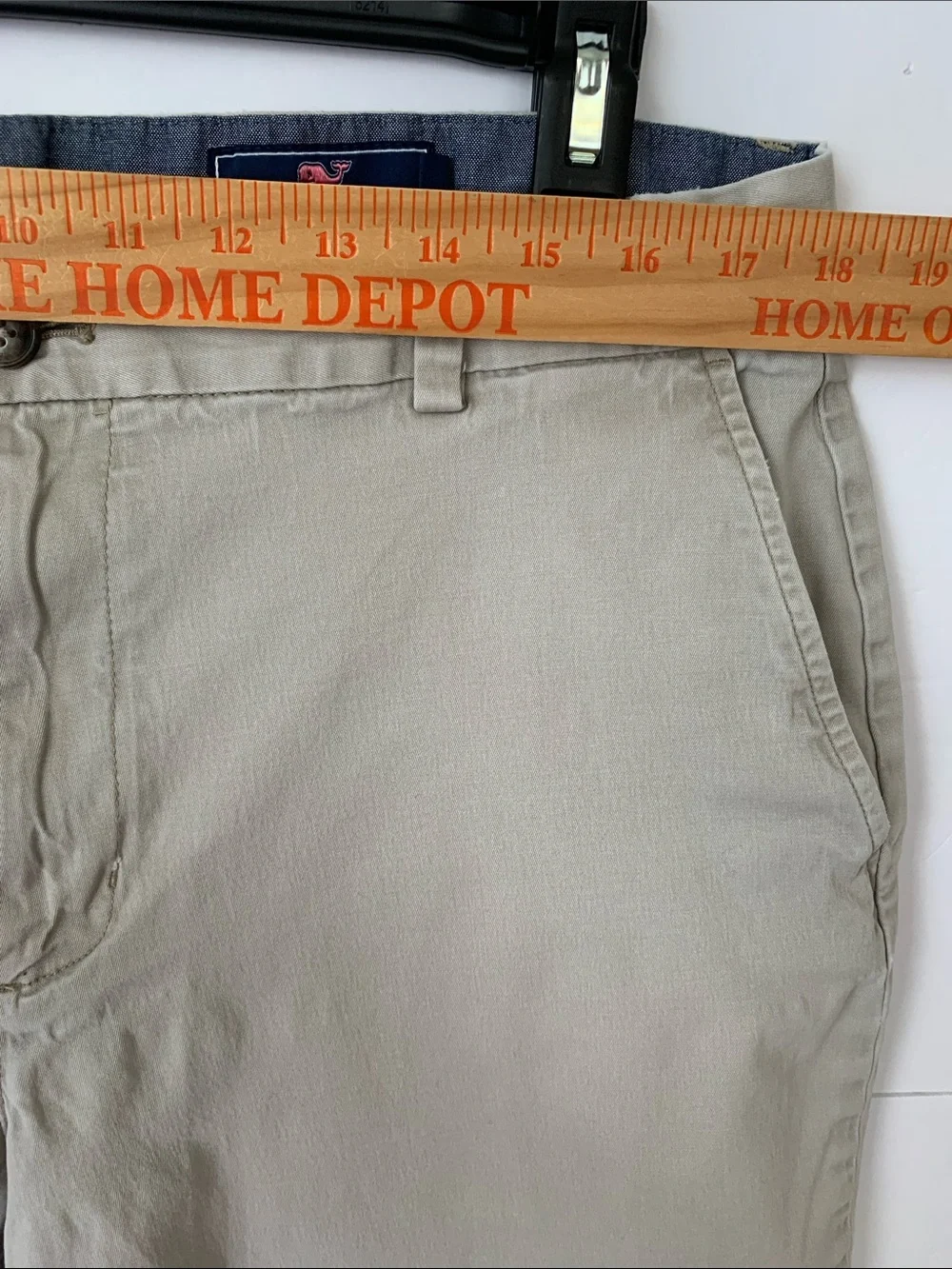 Vineyard Vines Men Chino Stretch Light Gray Shorts Size 36